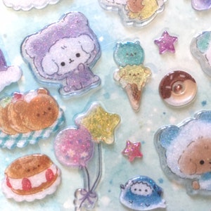 Supersüßer süßer weißer Haustiersticker Teddy Welpe Foodie süßer Dessert-Party-Mini-Essen süßer japanischer Cartoon-Dekor Epoxy-Aufkleber niedliches kleines Geschenk