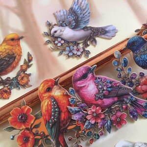 Pegatinas adorables de pájaros con diamantes, joyas artísticas con forma de pájaro, joyas con temática de pájaros, pájaros pequeños, bonitos y raros, arte elegante para ventanas, manualidades con pájaros de cuento de hadas, regalo artístico