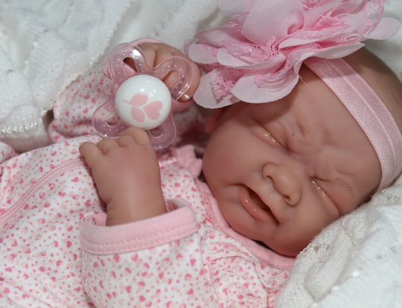 Extras Berenguer Life Like Reborn Preemie Pacifier Doll Details about   BUTTERFLY BABY GIRL