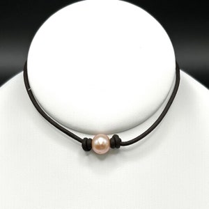 Peach Pearl Choker: Natural Undyed Pearl, Leather Cord Necklace