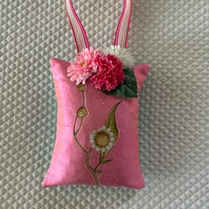 Hanging lavender sachet, floral Decor, cottage door hanger, charming home decor, fragrant sachet, friendship gift
