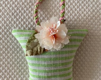 Lavender sachet- basket sachet, Easter basket ornament, spring decor, girlfriend gift
