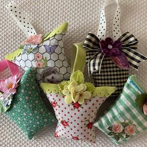 Lavender sachet basket sachet, basket ornament, spring decor, girlfriend gift, mothers day gift zdjęcie 2