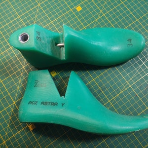 Plastic shoe lasts for felt shoes and slippers for women image 8