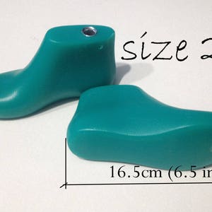 Plastic shoe lasts for felt shoes and slippers for baby image 4