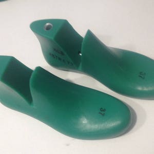 Plastic shoe lasts for felt shoes and slippers for women image 9