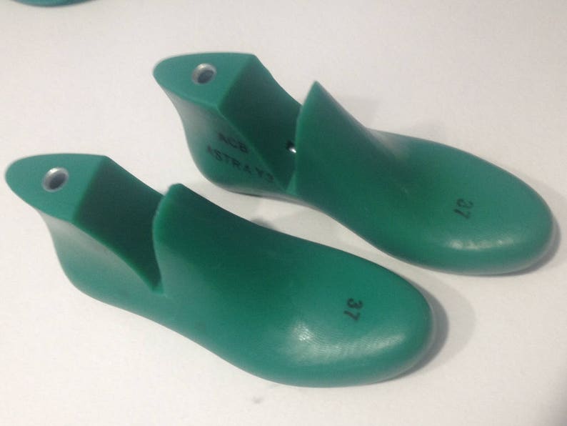 Plastic shoe lasts for felt shoes and slippers for women image 9