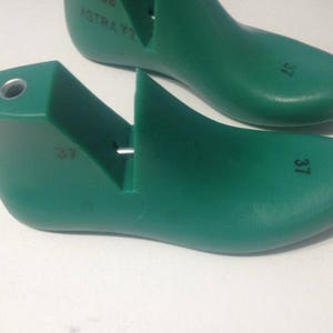 Plastic shoe lasts for felt shoes and slippers for women image 10