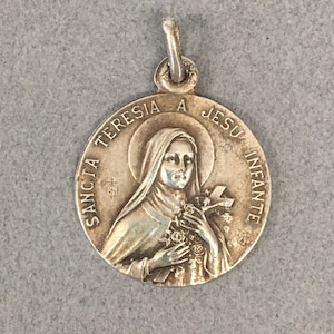 St Teresa Medal The Little Flower Doing Good Latin Rare Vintage Catholic Gift