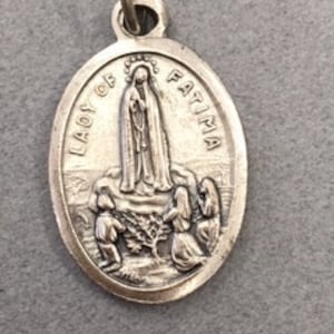 Lady Fatima Medal Virgin Mary Vintage Catholic Gift