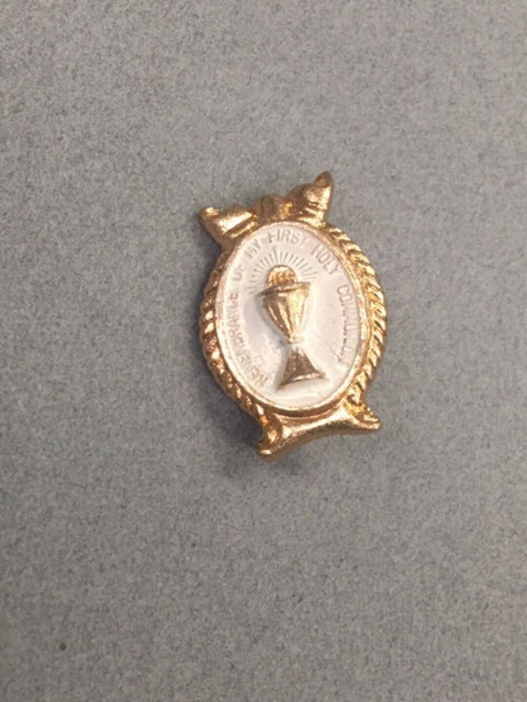 First Communion Brooch First Holy Communion Brooch Souvenir Remembrance Lapel Pin Vintage ...