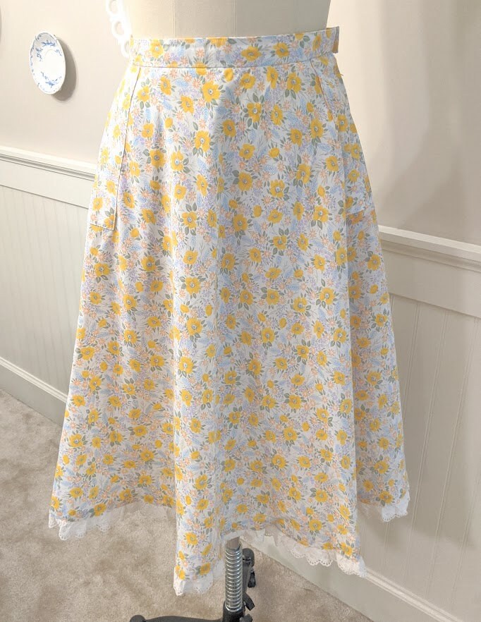 Yellow Floral Skirt & Top Set 70's/80's Pintucks | Etsy