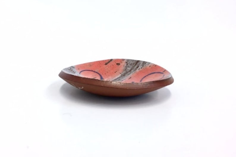 Small round dish 2