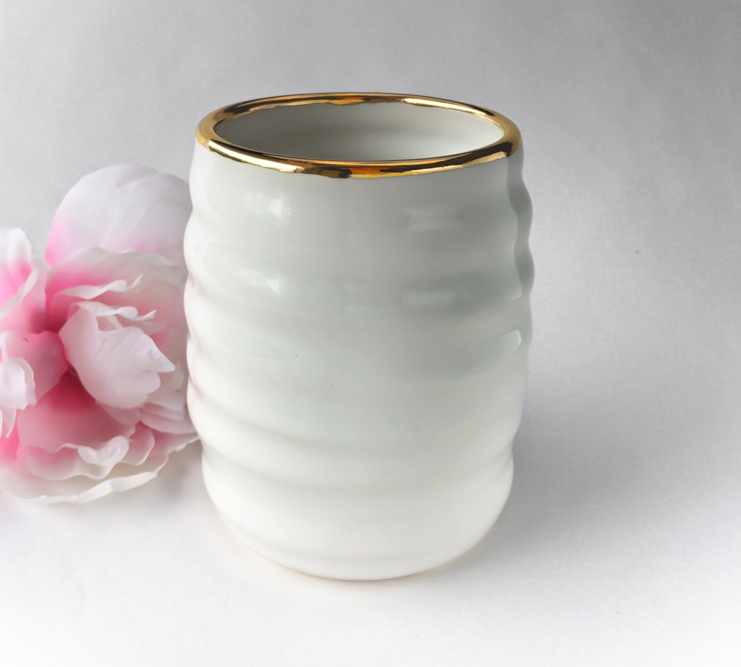 Ripple White and Gold Rimmed Vase Modern Ceramic Home Decor Etsy