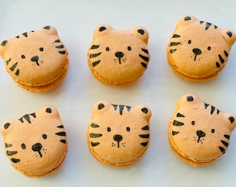 Tiger Macarons: Safari Party Treats