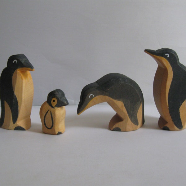 Original Ostheimer wooden figures / wood animals. Wooden toys. 4 penguins. VINTAGE