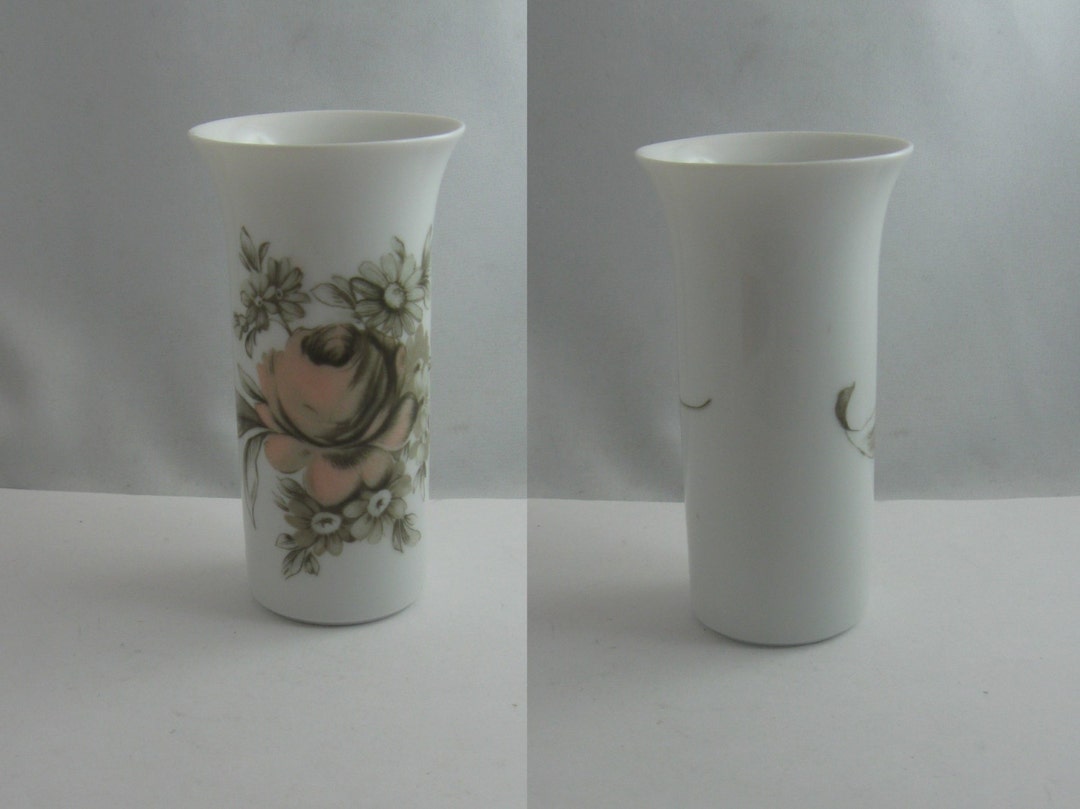 Rosenthal Germany. Porcelain Vase ARUNDO. Decor GREY ROSE. Porcelain