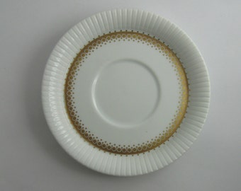 ROSENTHAL Germany. Modulation gold rondell. Design Tapio Wirkkala (1967). Porcelain saucer for coffee cup. VINTAGE