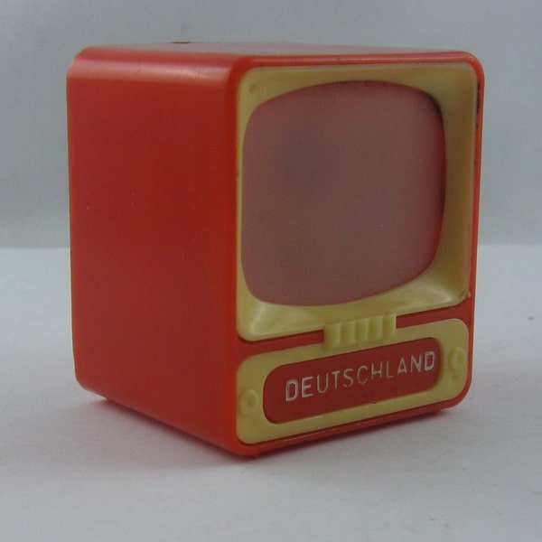 10% OFF: Plastiskop, Plastikop, Gucki. DEUTSCHLAND. With 10 pictures. Made in Germany-W. Probably 60s. Vintage