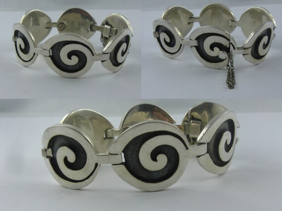 Solid-crafted, partly blackened silver bracelet m… - image 2