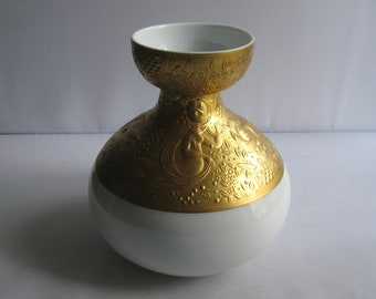 Vaso in porcellana Rosenthal Germany "Flauto Magico - Sarastro". Oro bianco. Altezza circa 14 cm. Design: Bjoern Wiinblad. Porcellana vintage anni '90