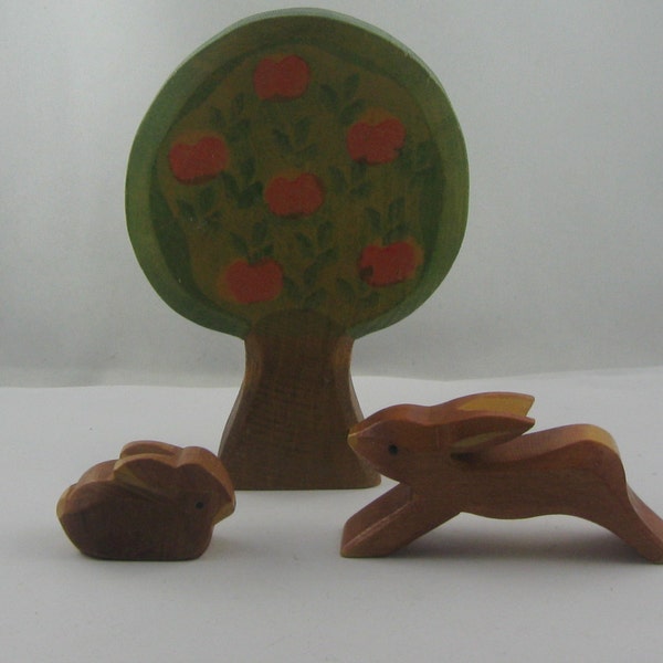 Original OSTHEIMER wooden figures / wood animals (marked). Wooden toys. Tree / apple tree and 2 hares. OLD models with branding. VINTAGE