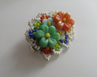 Gablonz glass bead brooch "Flowers / Blossoms" (23). Glass Bohemia Czech Republic 1930s / 40s. Vintage