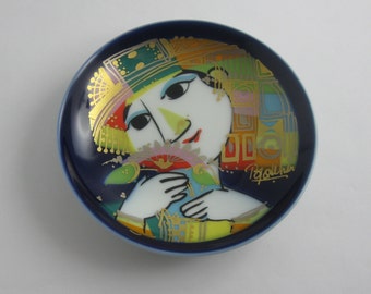Rosenthal studio-linie Germany "1001 Nights". Miniature bowl, decorative plate. Design Bjoern Wiinblad. Woman with flower. Ø 9.5 cm. Vintage