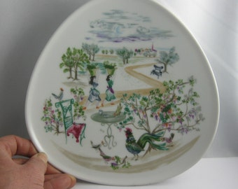 ROSENTHAL Germany Art Department Selb. Magical 1950s porcelain plate "grape harvest". Trifoil, Ø 20 cm. Design: Bele Bachem. VINTAGE