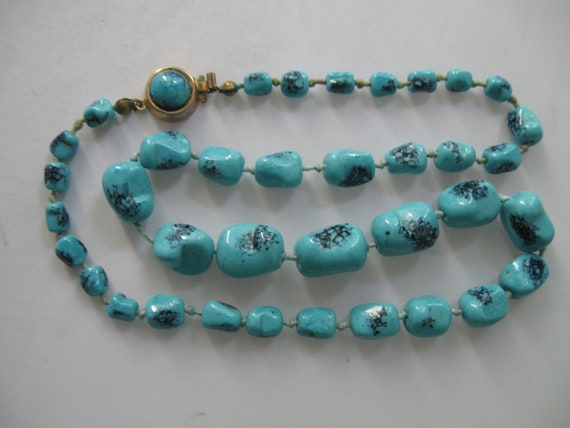 1950s glass bead necklace / necklace made of glas… - image 2