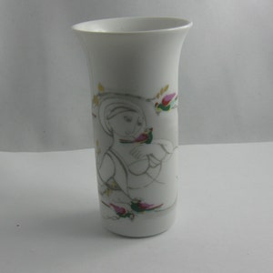 ROSENTHAL studio-line Germany porcelain vase ARUNDO. Design Bjorn Wiinblad. Decor: love story. Porcelain trumpet vase. About 10 cm. VINTAGE