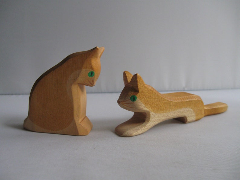 Retired Ostheimer wooden figures / wooden animals. 2 cats. OLD models Ostheimer RARITIES. Vintage wooden toys image 1