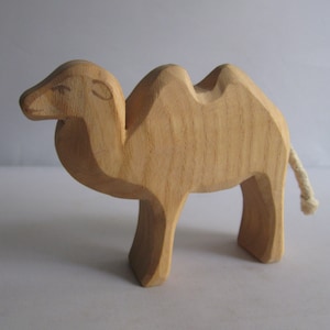 Retired Ostheimer wooden figure / wood animal. Wooden toy. Little camel. OLD model. No longer listed / produced =&gt; Ostheimer RARITY. VINTAGE