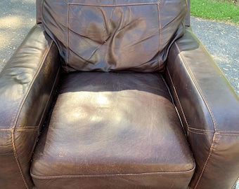 Shipping Not Free Oversized Leather Chubby Club Chair ~ Comfy