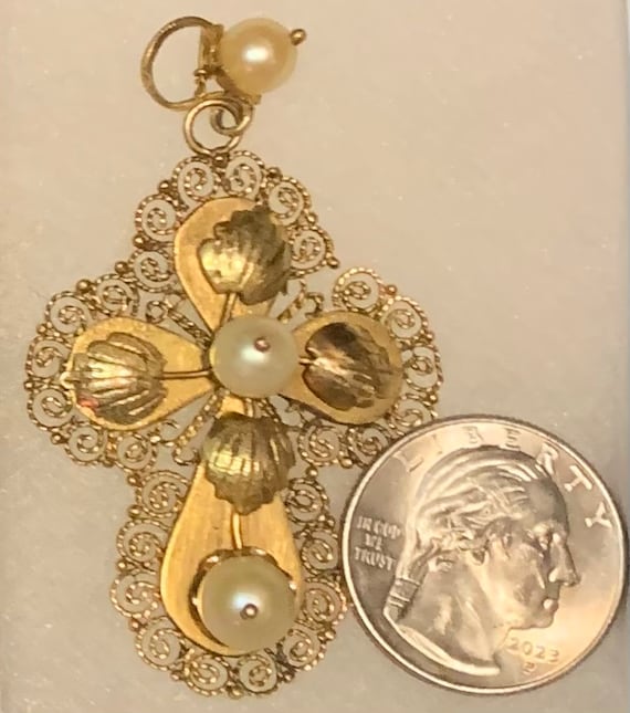 Victorian Large Cross 10k Yellow Gold and Pearl Pe