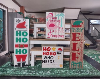 Dollhouse 1/12 scale Christmas signs