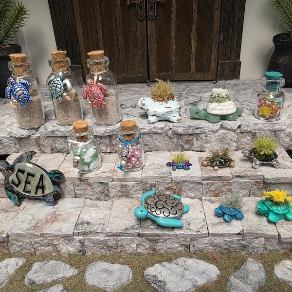 Dollhouse 1/12 scale beach house turtle decor
