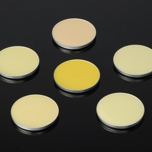 Solid Perfume Disc - Vanilla Notes / Poured to order.  Base of Beeswax/Jojoba Oil/  CRUELTY FREE