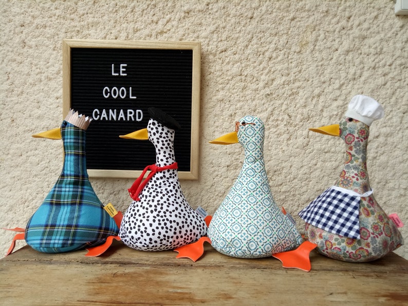 Cool Canard Doorstop / Bookend. Fabric duck doorstop. flat packed. floral heavy cotton. Funny doorstop. Animal doorstops, house warming image 10