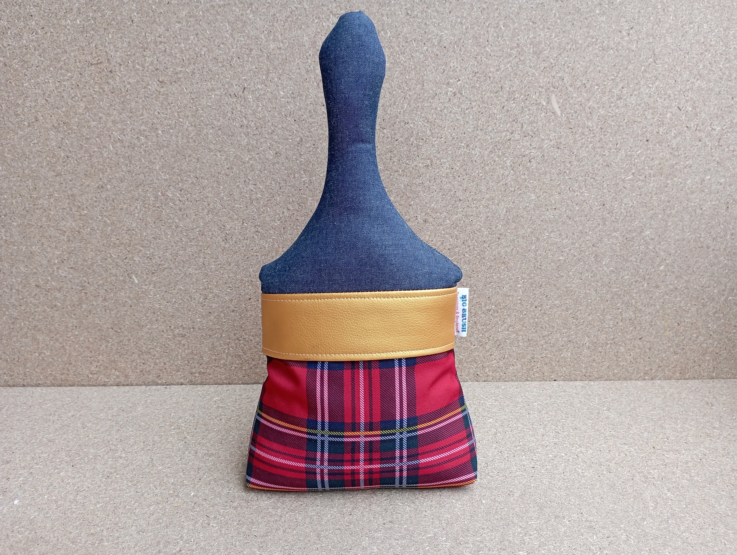 Big Brush Doorstop - Tartan Rouge Pinceau en Tissu Serre-Livre Décoration Intérieure Bricolage Arrêt