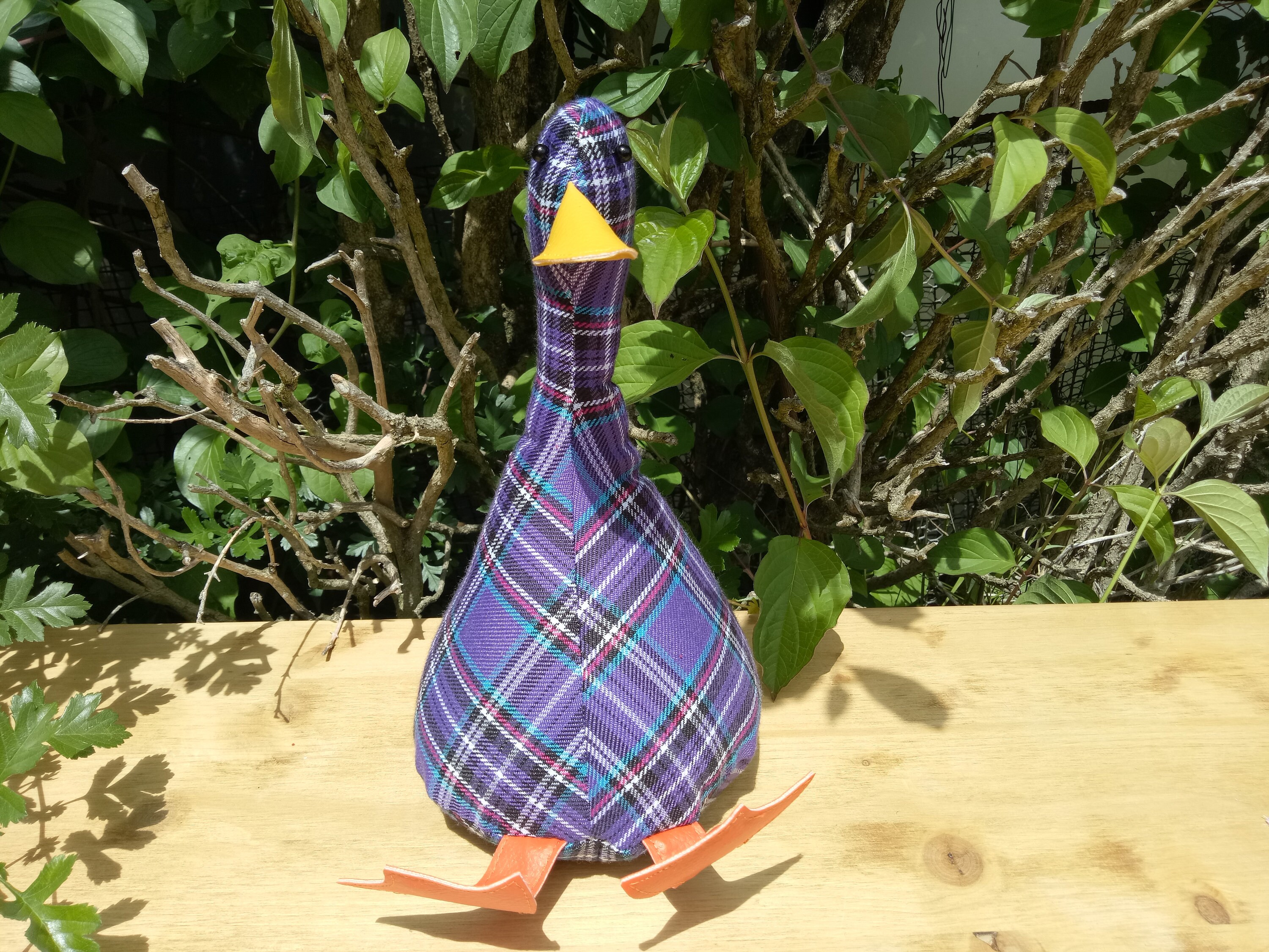 Cool Canard Doorstop/Bookend. Violet Tartan Canard Portestop Plat Emballé Choix de La Conception Drô