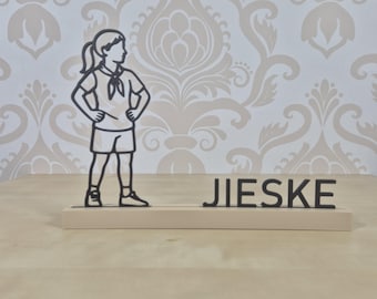 3D Printed Girl Youth Group Name Sign with Scarf – Personalized – PLA – 230 mm