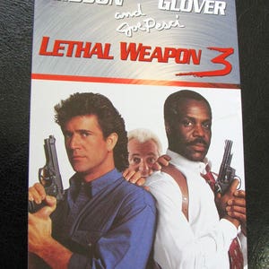 メル・ギブソン、ダニー・グローヴァー主演映画／『リーサル・ウェポン』３枚セット Amazon.co.jp: リーサル・ウェポン3 [Blu-ray] : メル・ギブソン