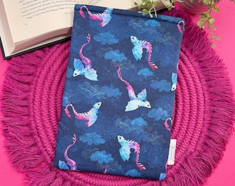 Housse livre dragon, housse Kindle bleue et rose, accessoires de lecture fantastiques, pochette rembourrée pour liseuse, cadeau livresque pour liseuse romantique