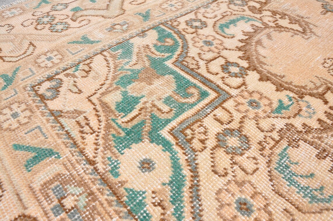 7x9 Hand Knotted Rug / Living Room Rug / Pale Oushak Rug / Etsy