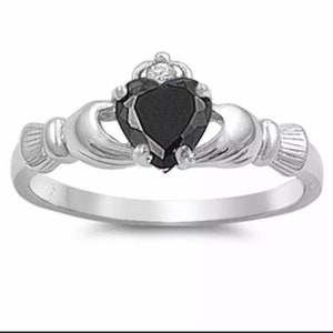 Black Claddagh Sterling Silver Ring, Irish Engagement Ring, Christmas Gift, Girlfriend Jewellery, Celtic jewellery, Valentines Gift