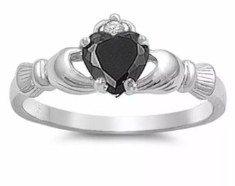 Svart Claddagh-ring i sterlingsilver med Claddagh-motiv: Irländska keltiska smycken