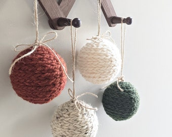 Handmade Rustic Christmas Ornaments: Farmhouse Holiday Decor