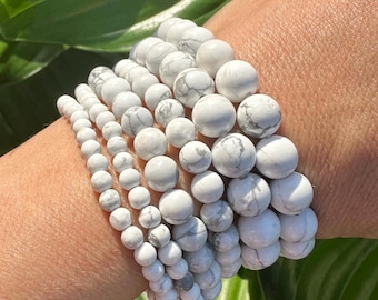 Howlite Bracelet, Choose from 4mm 6mm 8mm Beads, Natural Crystal Stretch Bracelets, White Minimalist Bracelet, Wholesale Option