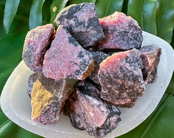 Raw RHODONITE Crystals | Rough Chunks for Crystal Healing, Reiki, Wicca, Yoga | Pink & Black Gemstones for Heart Chakra, Spiritual Love